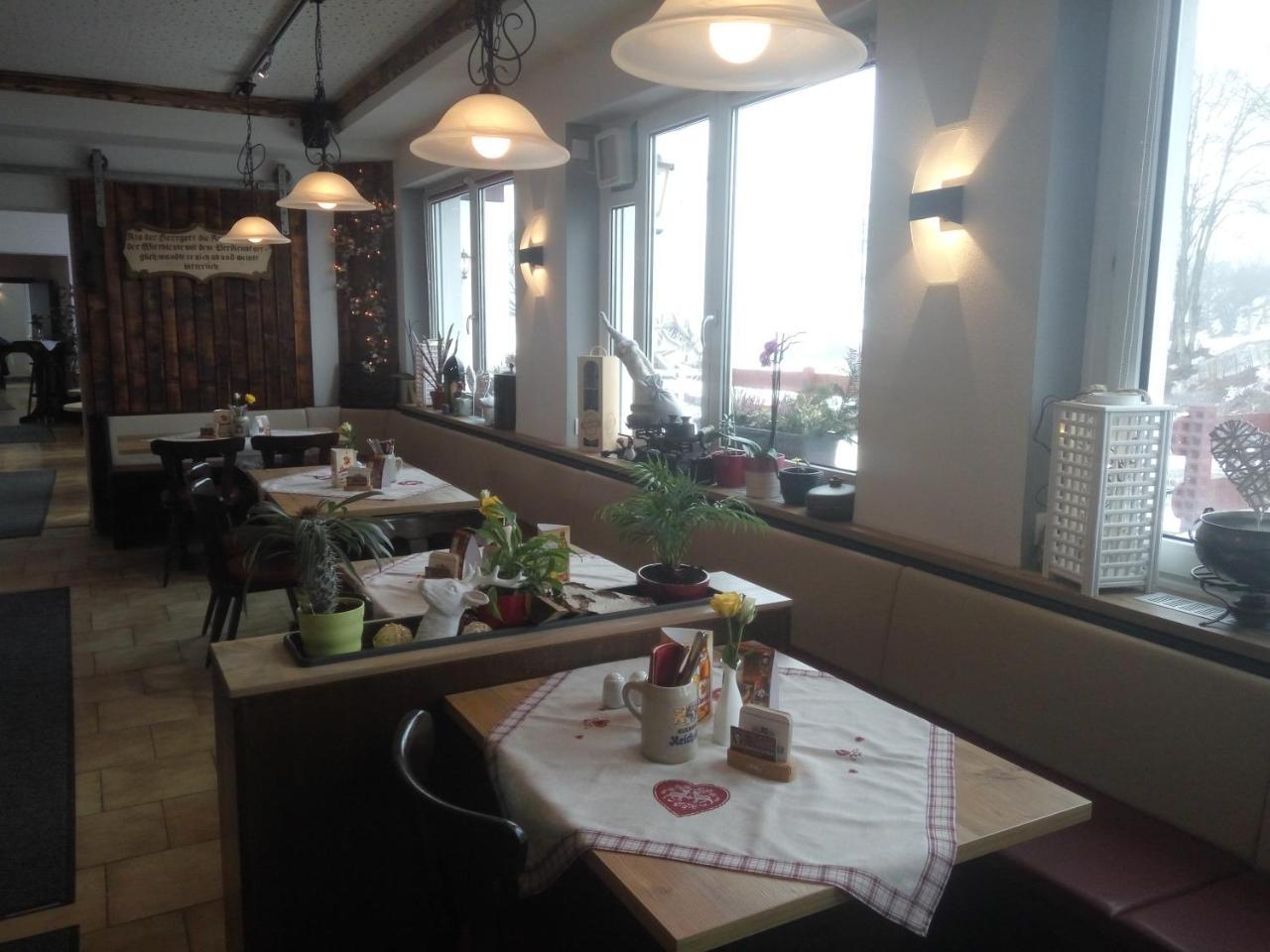 Fraenkischer Hof --- Hotel In Pegnitz --- Schlabecks Fraenkischer Hof 外观 照片